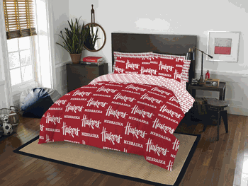 NCAA Rotary Nebraska 7 PC Full Bed In Bag Set