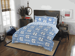 NCAA Rotary North Carolina Tar Heels North Carolina 7 PC Queen Bed In Bag Set