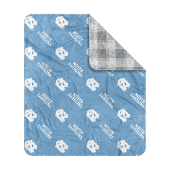 North Carolina Tar Heels Plush Sherpa Throw 50x60