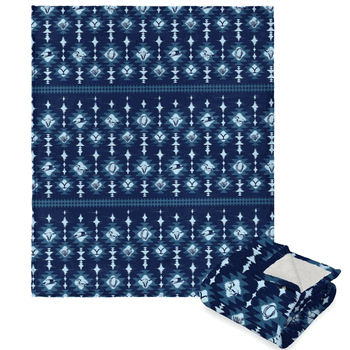 Paramount Yellowstone Blue Holiday Silk Touch Sherpa Throw 50x60 Inches