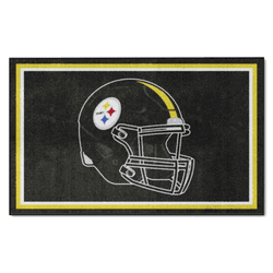 Pittsburgh Steelers 4ft. x 6ft. Plush Area Rug