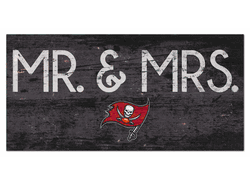 Tampa Bay Buccaneers Mr & Mrs Sign