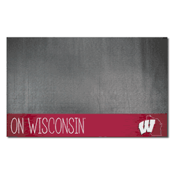 Wisconsin Badgers Southern Style Vinyl Grill Mat - 26in. x 42in.
