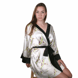 How To Fix Fraying Edges On Your Silk Robes