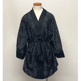 Short Black Lotus Print Kimono