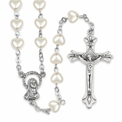 5mm Imitation Pearl Heart Bead Communion Rosary with Crucifix and Madonna Center