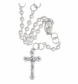 7mm Imitation Pearl Bead Wedding Rosary with Crucifix and Madonna Center