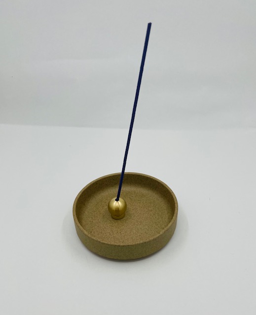 Natural Hasami Porcelain + Brass Ball Incense Holder