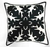 18" x 18" CROWNFLOWER Design. Hawaiian Quilted Pillow Slip. Tropical Home Decor. Gifts with Aloha...