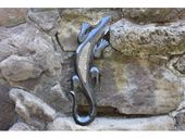 20"  GECKO Hawaii Tiki Mask with Shell Inlay.  Abstract Art