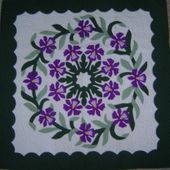 42" Hand Quilted Hawaiian Wall Hanging. PURPLE ORCHID ROUND Quilt. Tropical Decor