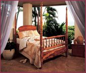 KA ULU Hand  Quilted Bedspread. Hand Stiched Hawaiian Quilt. Tropical Bedroom Decor