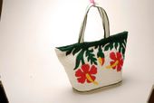 Large Red Hibiscus Hawaiian Style Quilted Hand Bag.