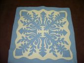 LEIHUA Classic Quilted Wall Hanging. Hand Made Traditional Hawaiian Quilt. Tropical Island Wall Decor