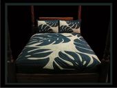Shantung Silk Monstera Ulu Nui Design  - Hunter Green on Off White - Hawaiian Quilted Bedspread
