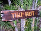 TIKI HUT Drift wood Sign with nautical rope. Hawaiian Luau/Bar Decor