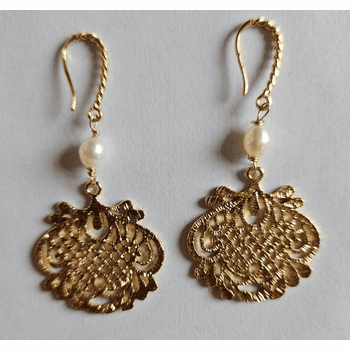 Pearl and Gold Earrings