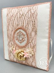 Quinceanera Photo Album w/ "Mis Quince" brooch