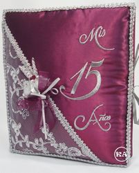 Quinceanera and Anniversary Guest Book w/ Flower
