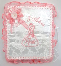 Quinceanera Guest Book - Princess Themed