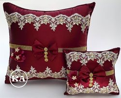 Economic Quinceanera Kneeling Pillow Burgundy with Gold