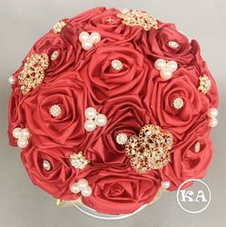 Quinceanera Bouquet Red with Gold