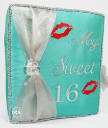 Quinceanera Photo Album with Lipstick Theme