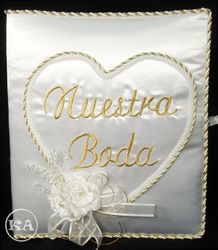 Our Wedding "Nuestra Boda" Photo Album w/ Heart Applique