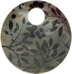 Blacklip shell round in black