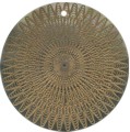 Blacklip shell round in gold
