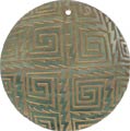 Blacklip shell round in gold