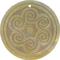 Mother of pearl shell round in gold