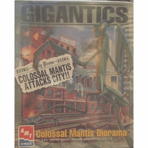 AMT Gigantics Colossal Mantis Diorama Model Kit