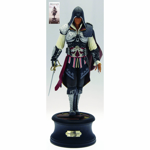 Assassins Creed II Ezio Deluxe Edition Statue