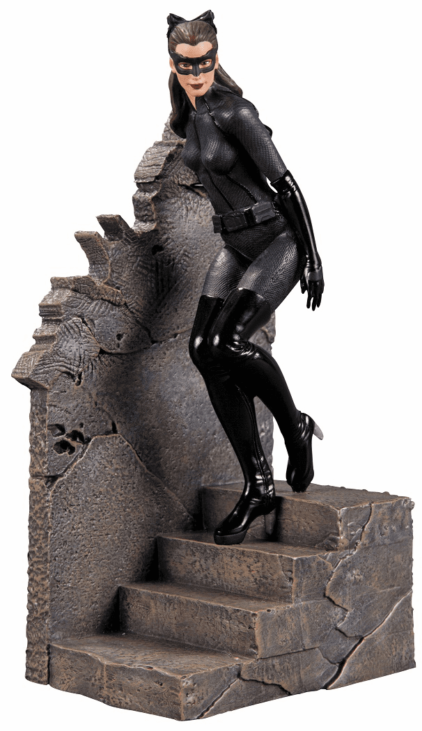 Batman Dark Knight Rises Catwoman Statue