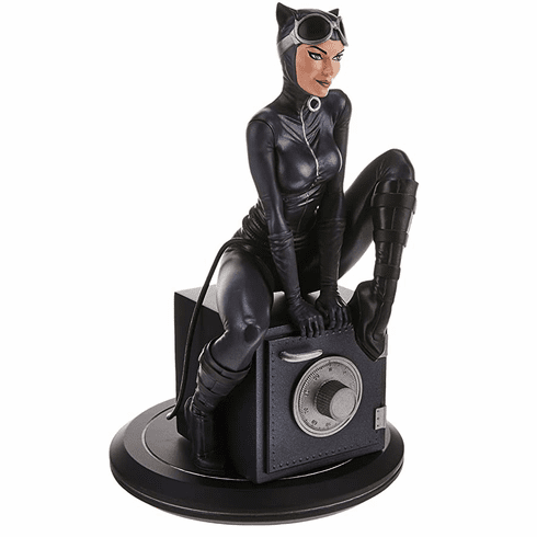 DC Collectibles Cover Girls Catwoman Statue