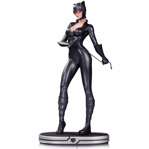 DC Collectibles Cover Girls Catwoman Statue
