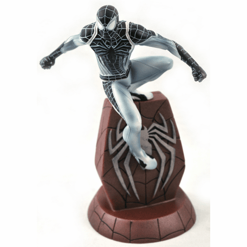Diamond Select SDCC 2020 Marvel Spider-Man Negative Zone Suit Diorama