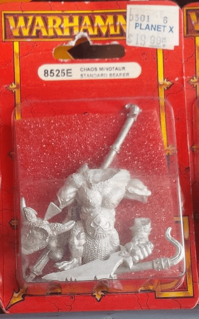 Games Workshop Warhammer Chaos Minotaur Standard Bearer Miniature