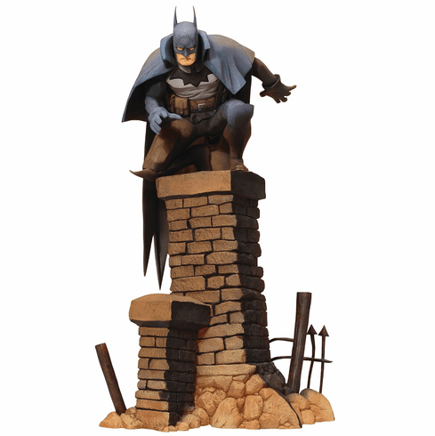 Kotobukiya ArtFX+ DC Elseworlds Batman Gotham by Gaslight Statue