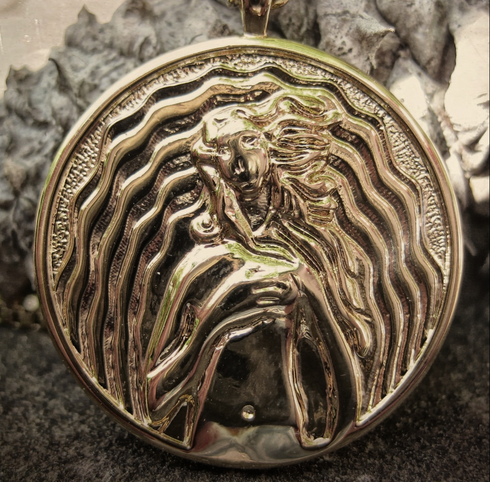Goddess Aphrodite Amulet of Beauty LOVE and wealth