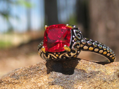 Haunted ring Queen of the Vampires Nocturna Virginem Djinn Hybrid
