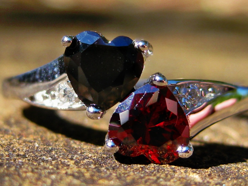 Haunted Vampire Love Binding ring Soul mate Twin flame
