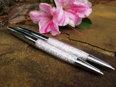 Spell Cast Automatic Writing pen magickally answers your questions
