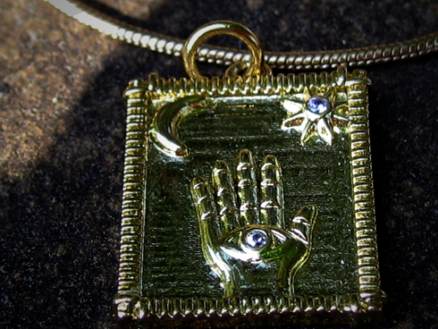 Spell Cast Healing Hands chi Balancing Pendant Amulet