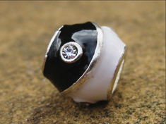 YIN YANG SPELL CAST BEAD FOR BALANCE