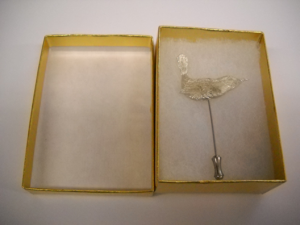 stick pins tie tacks pewter jewlery bird jewlelry