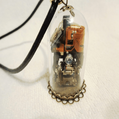 Advanced Tesla Radioactive Steam Detector Necklace