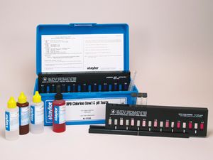 Taylor Chlorine DPD (Low) & pH Commercial Test Kit K-1765