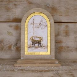 True Story Arched Wood Table Decor